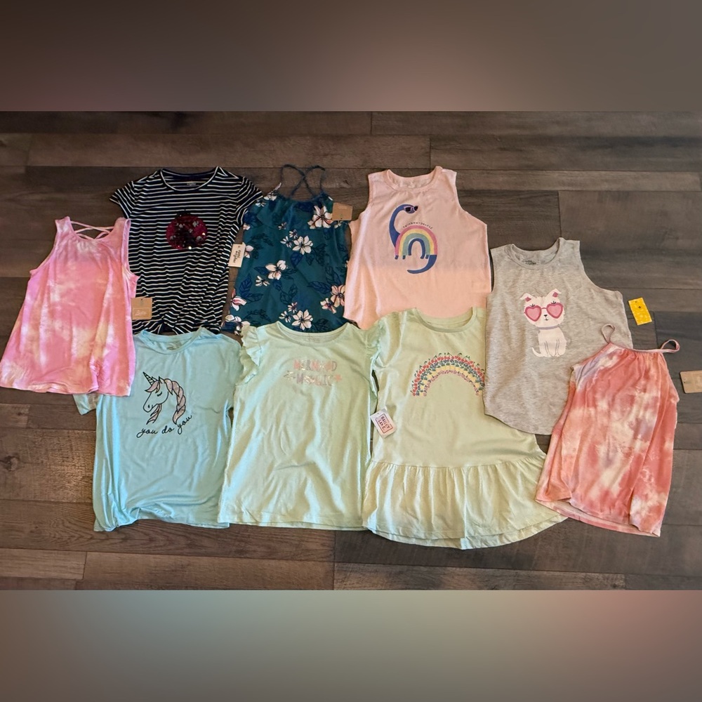 9 BNWT girls Assorted Graphic Tees 12-14y